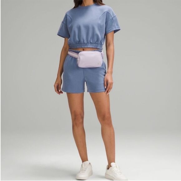 NWOT Lululemon Everywhere Belt Bag 1L
Wordmark- Lilac Ether/White Opal/White - Picture 16 of 16